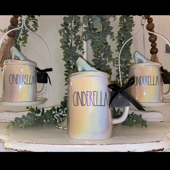 Rae Dunn Other - Beautiful of Rae Dunn Disney Princess Cinderells mugs‎